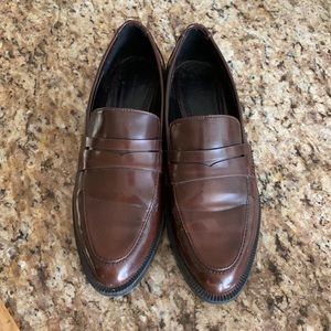 Zara loafer. Size 38. Dark brown.
